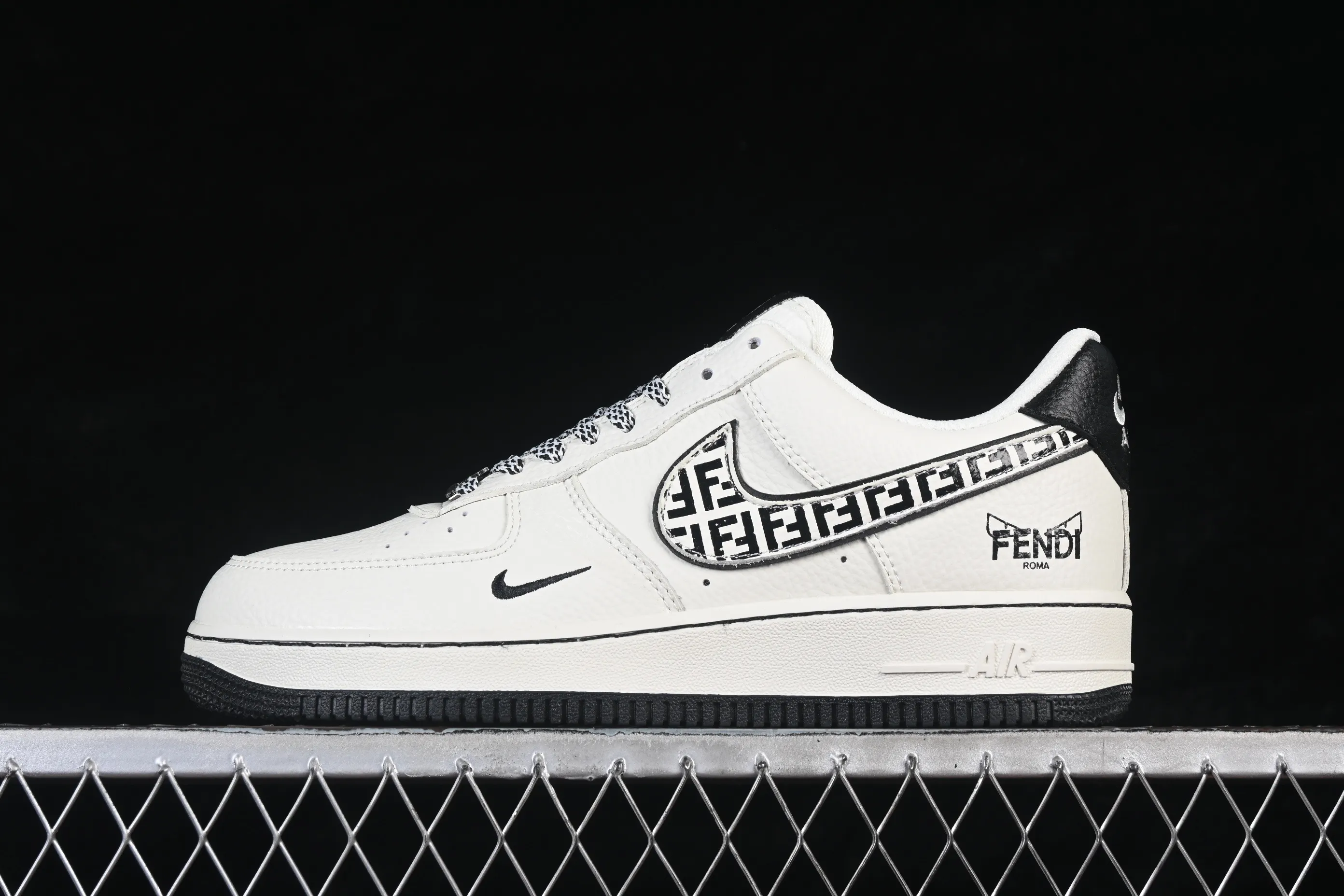 All categories Nk Air Force 1 Air Force series Nk Air Force 1 Low Air Force low-top Nike Air Force 1'07 Low Fendi joint cream ink pattern Air Force 1 low-top casual sneakers XY9025-020